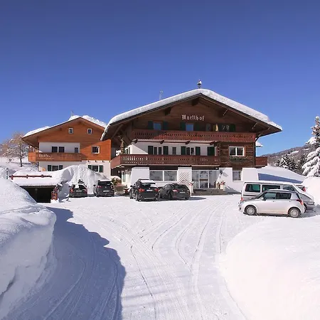 Hotel Garni Martlhof 2*