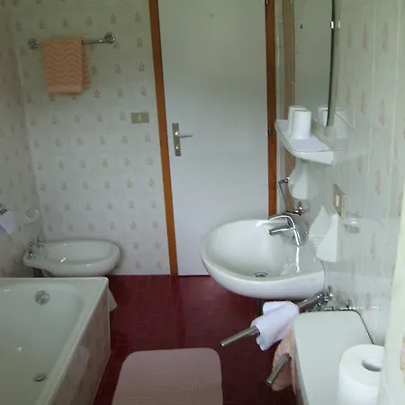 Hotel Garni Martlhof 2*