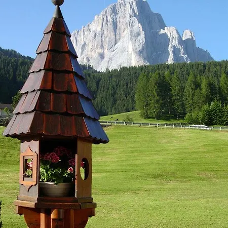 Hotel Garni Martlhof 2*